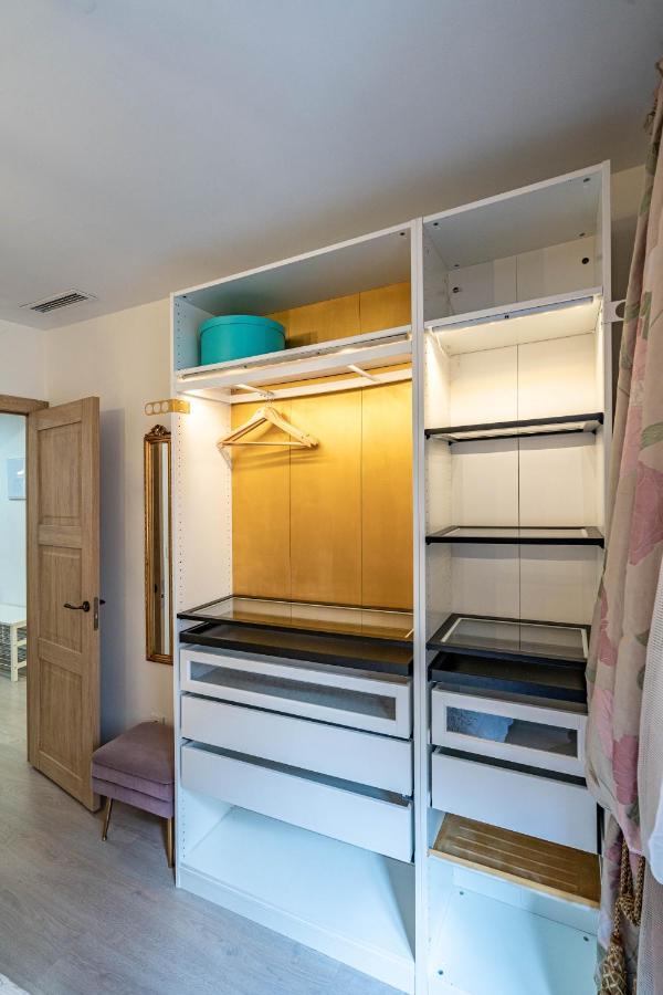 Апартаменты Central Luxury Flat With Free Parking Валенсия Экстерьер фото