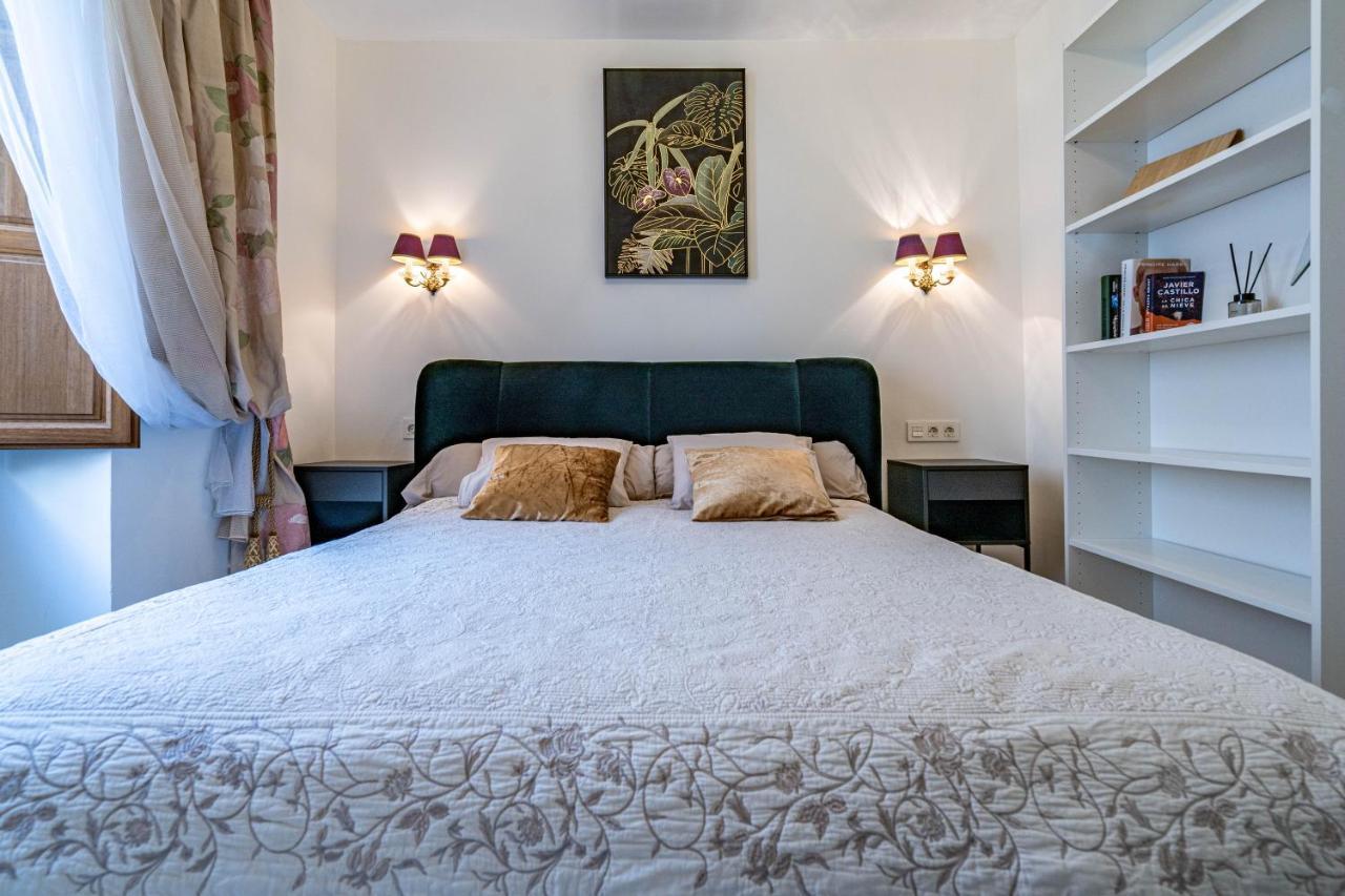 Апартаменты Central Luxury Flat With Free Parking Валенсия Экстерьер фото