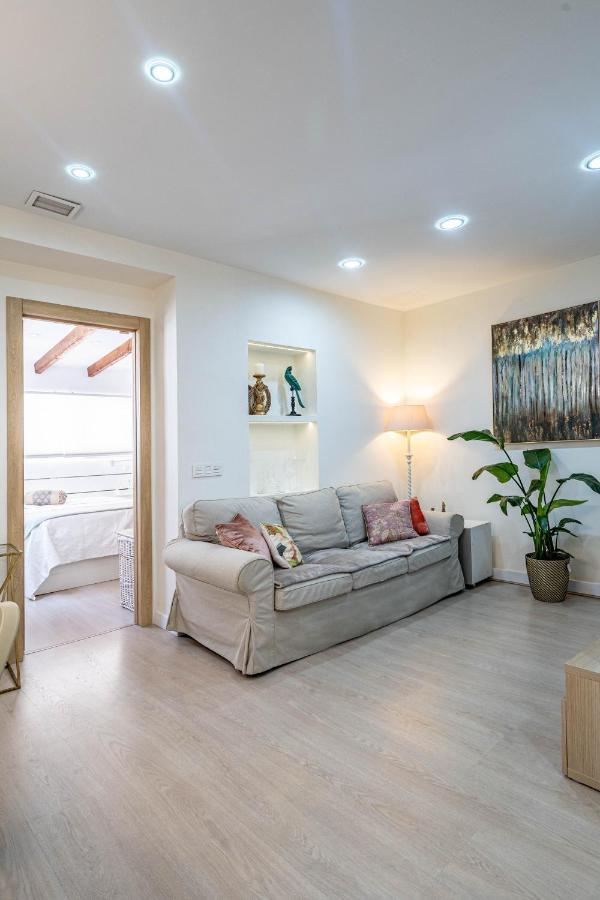 Апартаменты Central Luxury Flat With Free Parking Валенсия Экстерьер фото